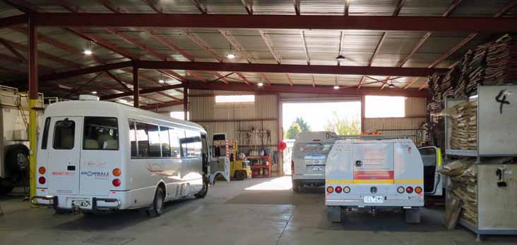 Alpine Spirit Fuso Rosa BS02CP & Toyota Hiace BS04OB